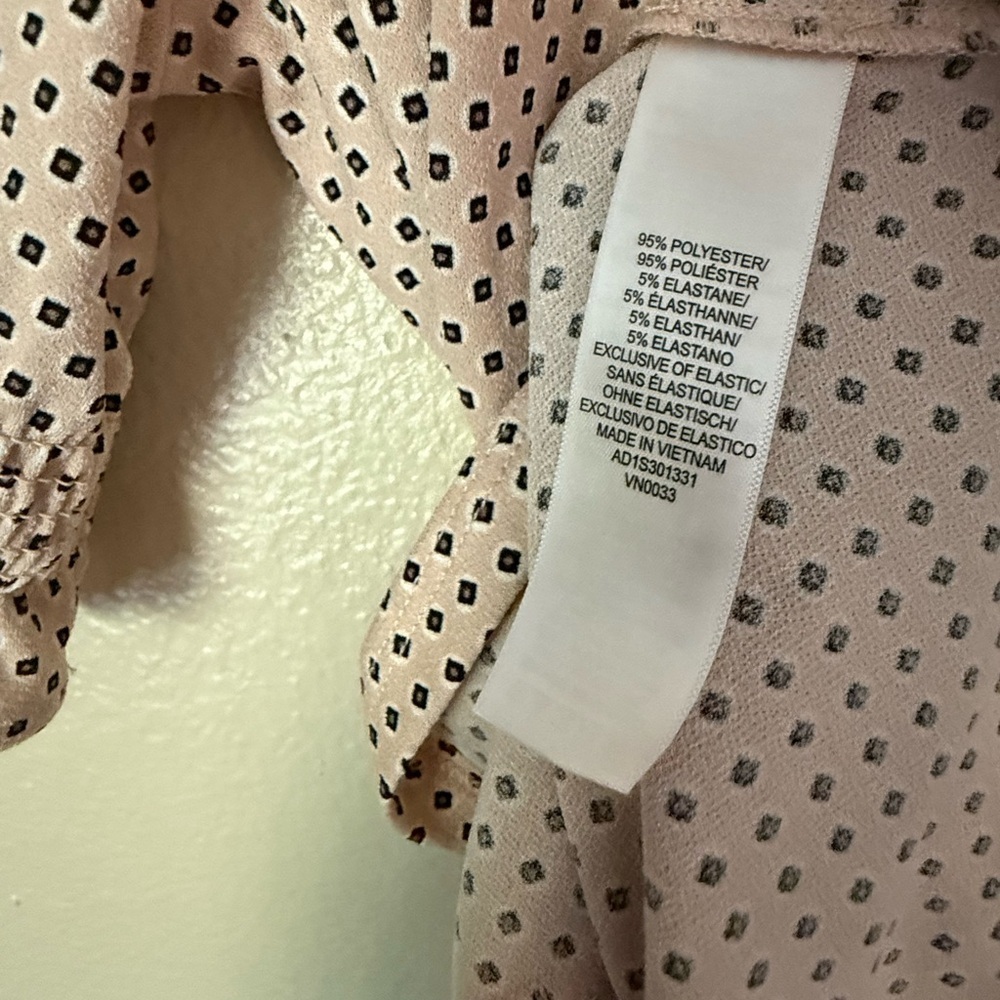 ADRIANNA PAPELL Blouse 2 for $22 ❇️ - Picture 4 of 4